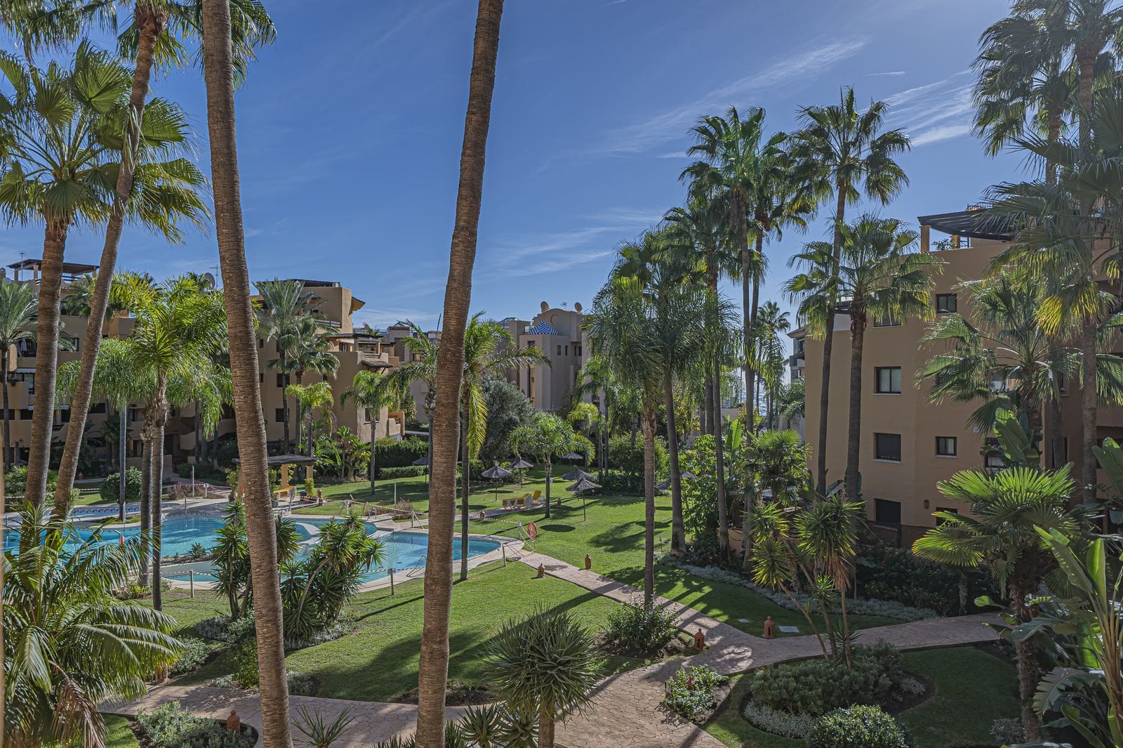 Middle Floor Apartment for sale in Costalita — 9
